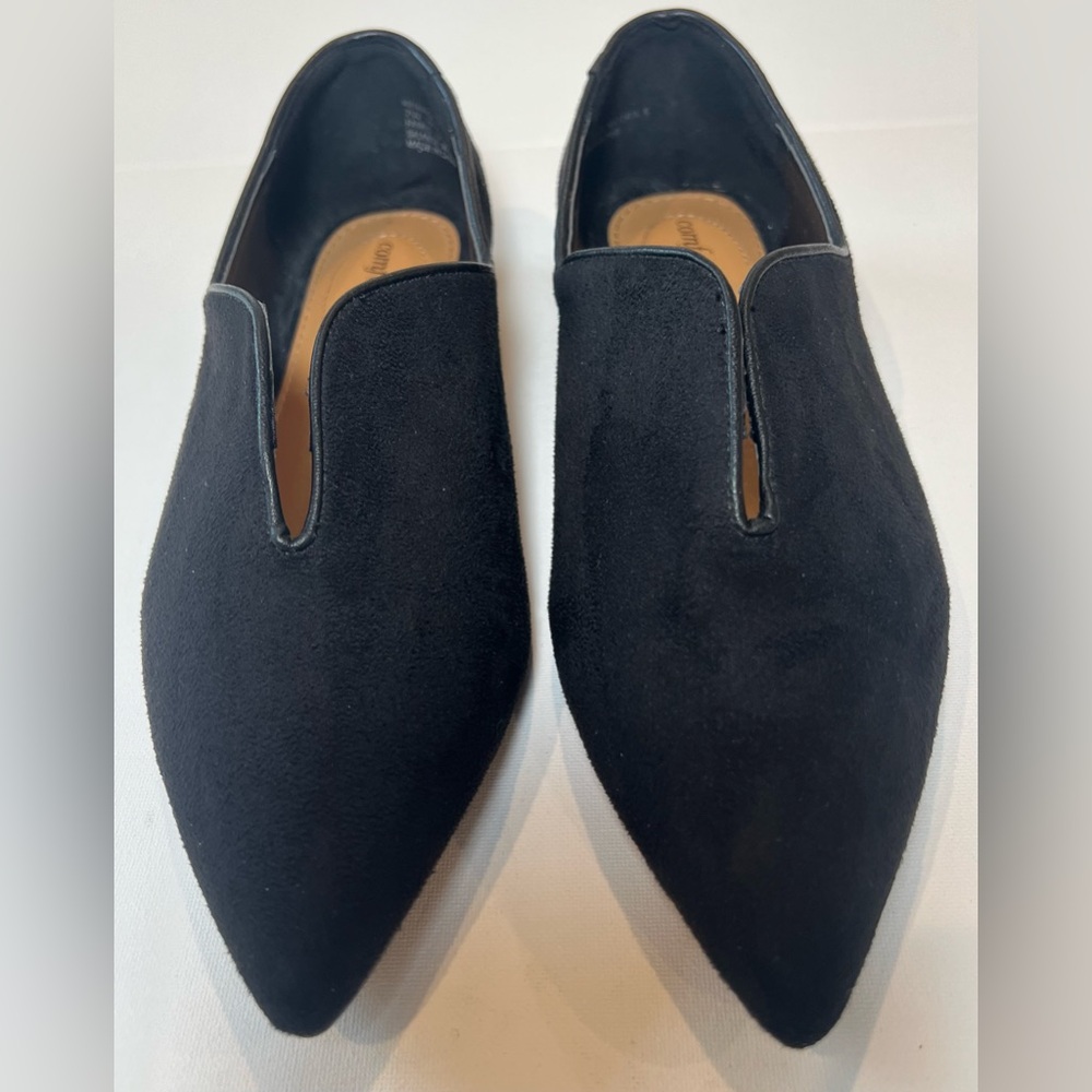 Comfortview Victorian Style Black Suede Women’s Slip-On Loafers Point Toe